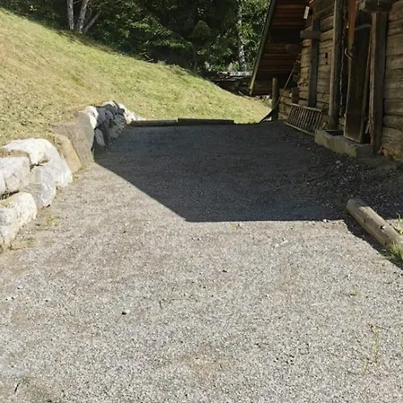 L'oiseau Bleu Chalet *