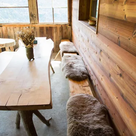 L'oiseau Bleu Chalet